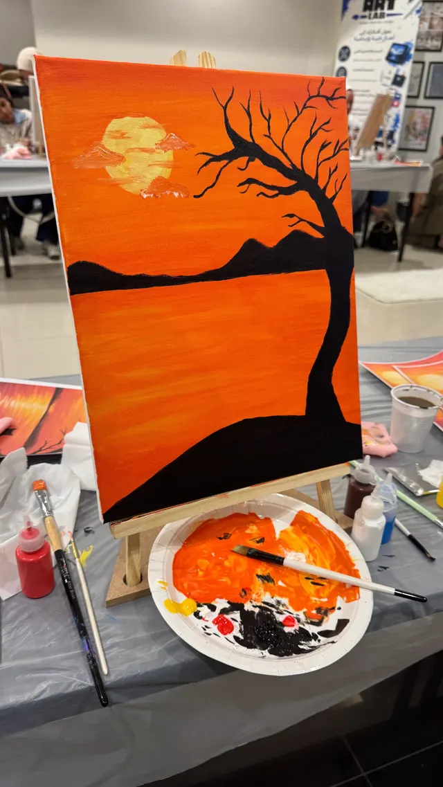 Art is where feelings become colors 👩🏻‍🎨🍁❣️.

#art #kuwait 
#رسم #اكسبلور